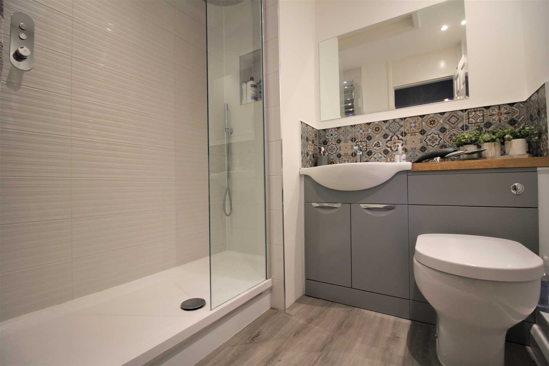DRAYCOTT, CHEDDAR-STUNNINGLY PRESENTED THROUGHOUT, Image 19