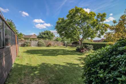 DRAYCOTT, CHEDDAR-STUNNINGLY PRESENTED THROUGHOUT, Image 23