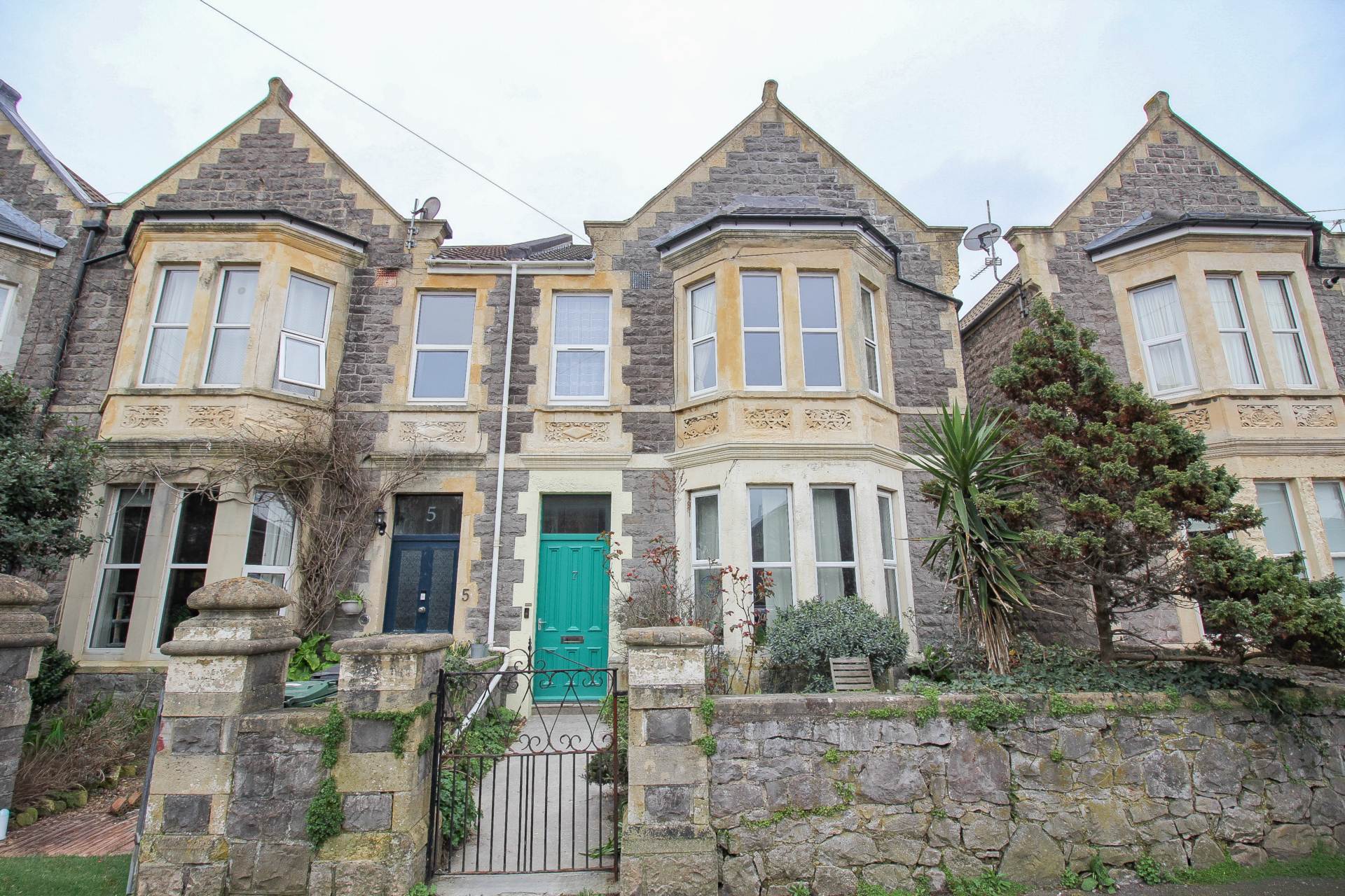 Ellenborough Park Area**Close to Beach & amenities**3 Bedrooms**, Image 1