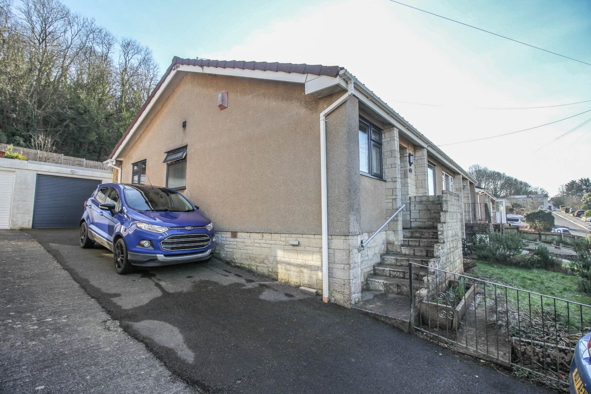 Weston/Hutton Border**Refurbished Throughout**Large Garden**Two Double Bedrooms**, Image 15