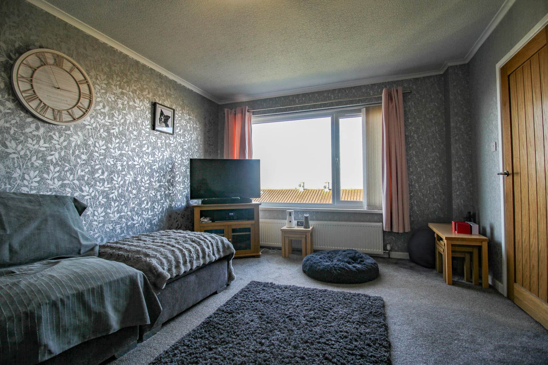 Weston/Hutton Border**Refurbished Throughout**Large Garden**Two Double Bedrooms**, Image 5