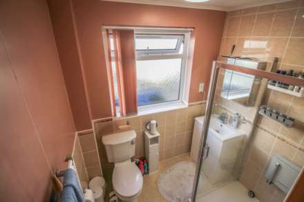 Weston/Hutton Border**Refurbished Throughout**Large Garden**Two Double Bedrooms**, Image 11