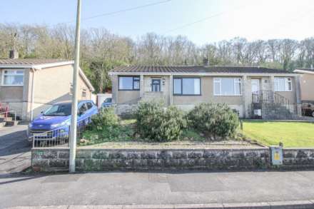 Weston/Hutton Border**Refurbished Throughout**Large Garden**Two Double Bedrooms**, Image 13
