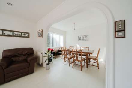 Leewood Road**Demanding Hillside Location**Spectacular Views**Approximately 0.5 Acre Plot**, Image 4