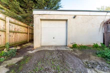Ashcombe Road, Development Potential!, Image 4
