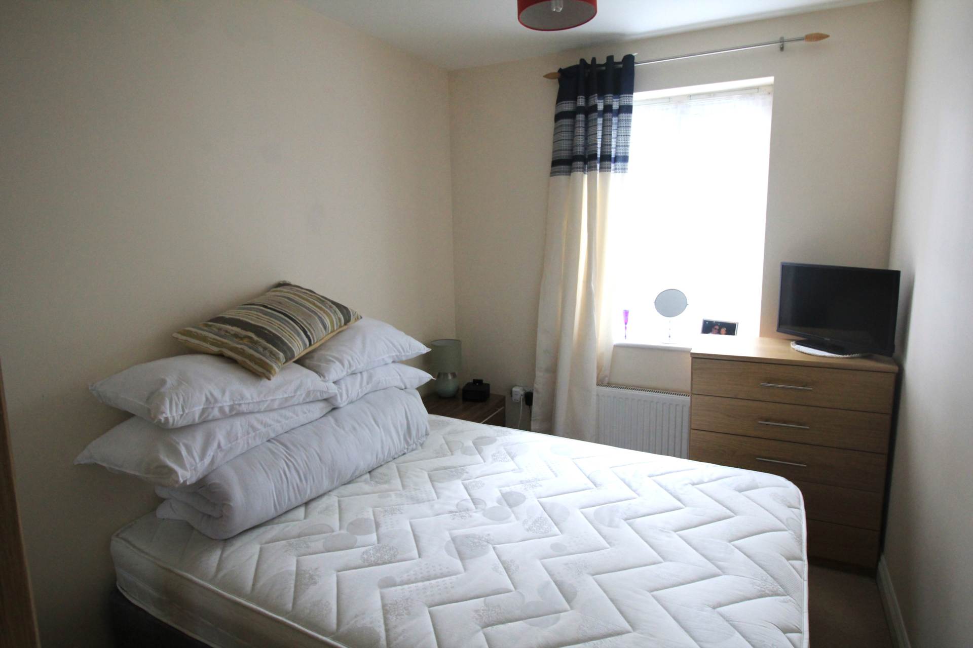 The Willows, Weston Village, Image 2