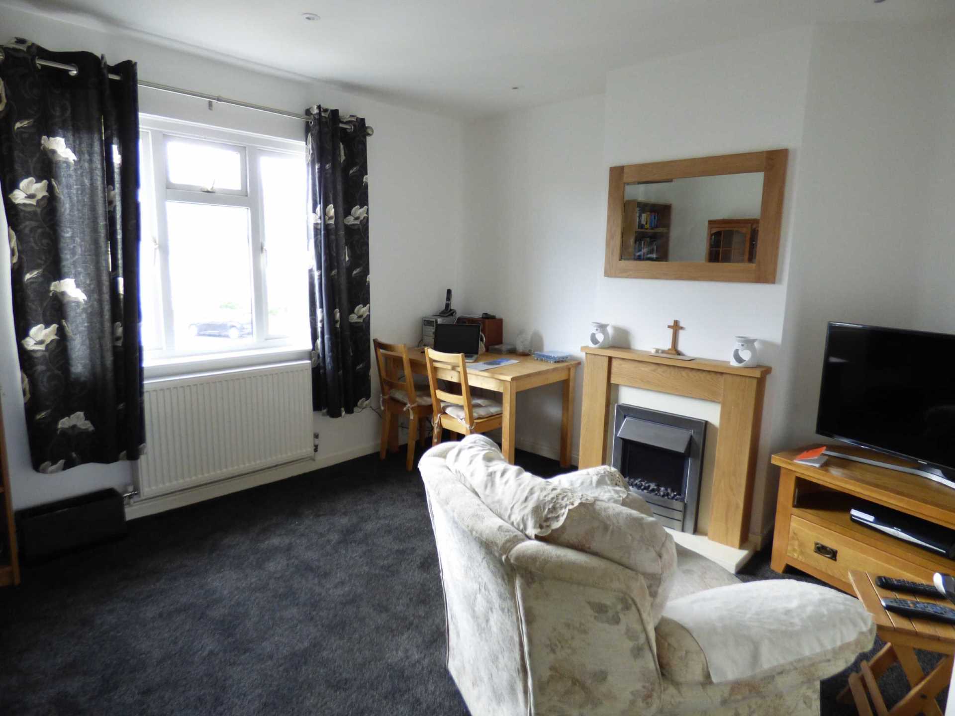 Weston super Mare**50ft+ Garden**No Onward Chain**Double Bedroom**Parking**, Image 3