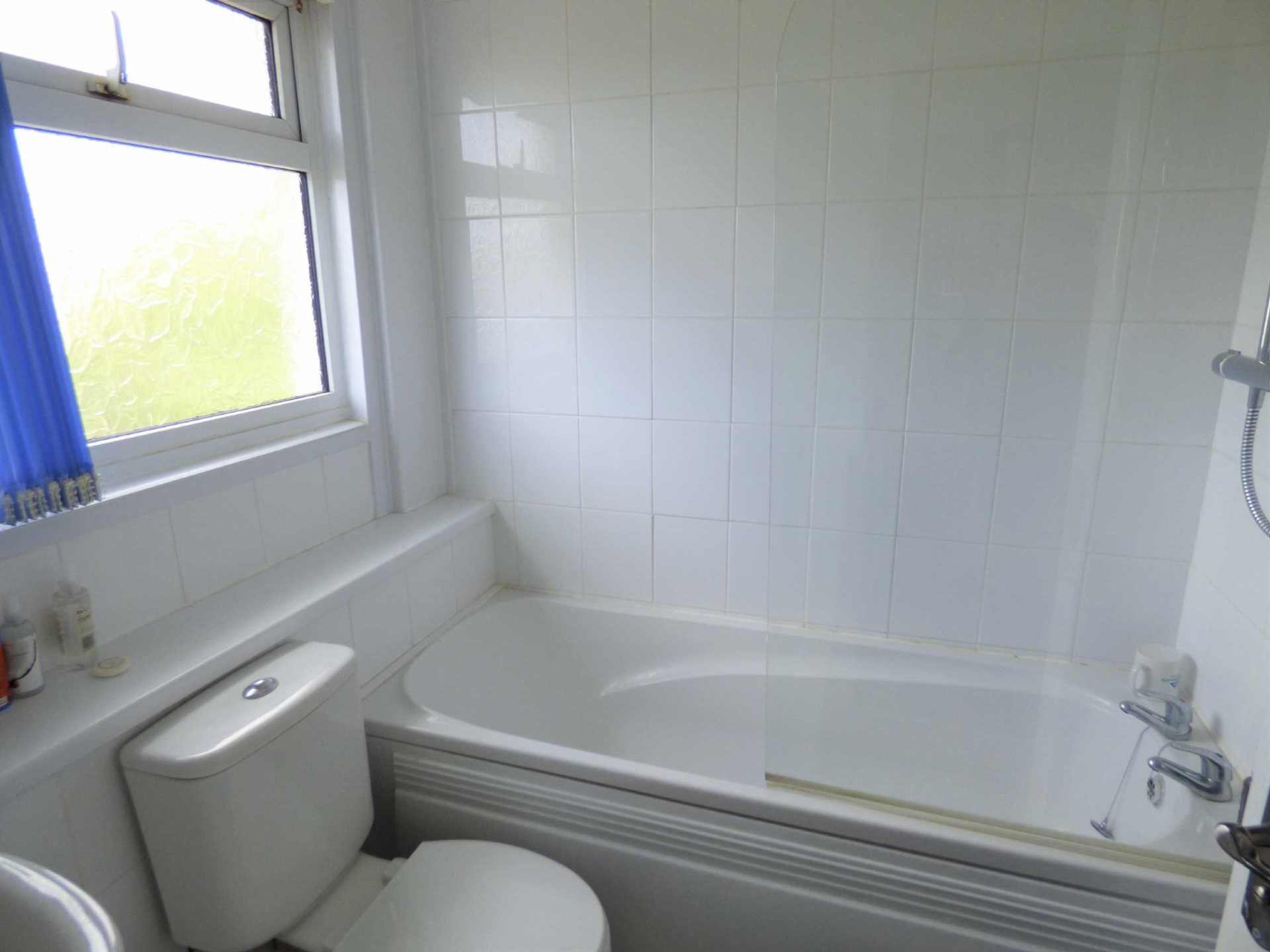 Weston super Mare**50ft+ Garden**No Onward Chain**Double Bedroom**Parking**, Image 6