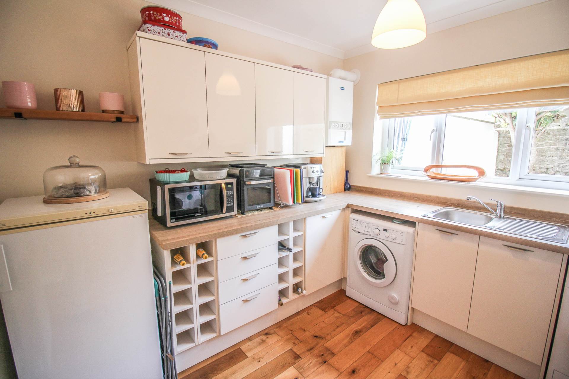 Arundell Road, Stunning Versatile Hillside Home, Image 11