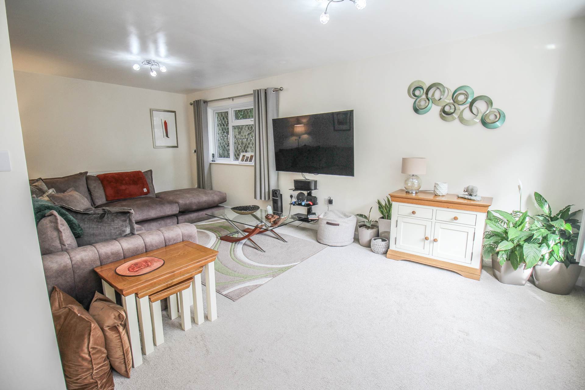 Arundell Road, Stunning Versatile Hillside Home, Image 14