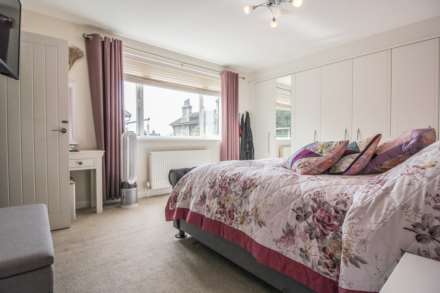 Arundell Road, Stunning Versatile Hillside Home, Image 17