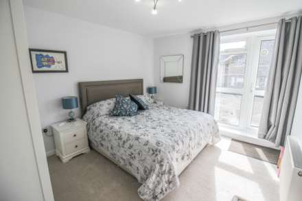 Arundell Road, Stunning Versatile Hillside Home, Image 20