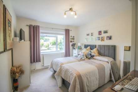 Arundell Road, Stunning Versatile Hillside Home, Image 22