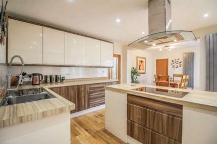 Arundell Road, Stunning Versatile Hillside Home, Image 6