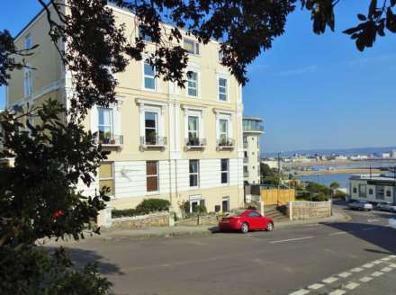 Addington Court, Maderia Road
