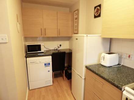 Methwyn Close, Locking Castle, Image 3