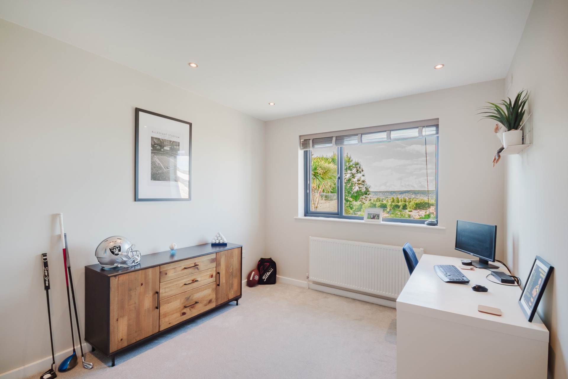 BLEADON HILL**BEAUTIFULLY PRESENTED**LARGE PLOT**STUNNING VIEWS**, Image 20