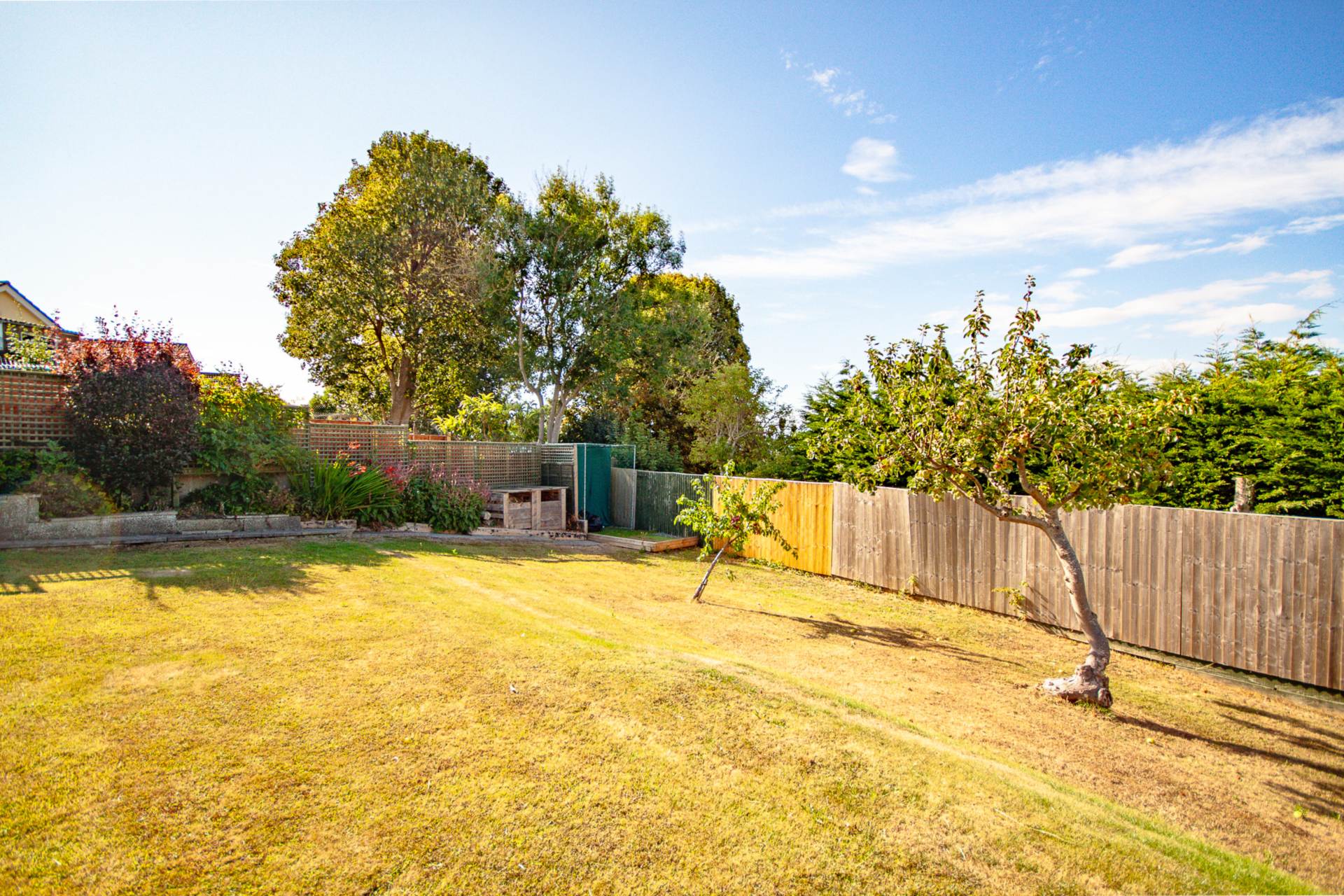 BLEADON HILL**BEAUTIFULLY PRESENTED**LARGE PLOT**STUNNING VIEWS**, Image 24