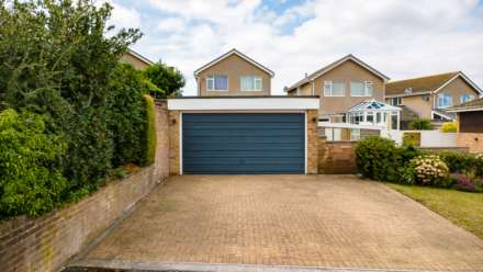 BLEADON HILL**BEAUTIFULLY PRESENTED**LARGE PLOT**STUNNING VIEWS**, Image 32