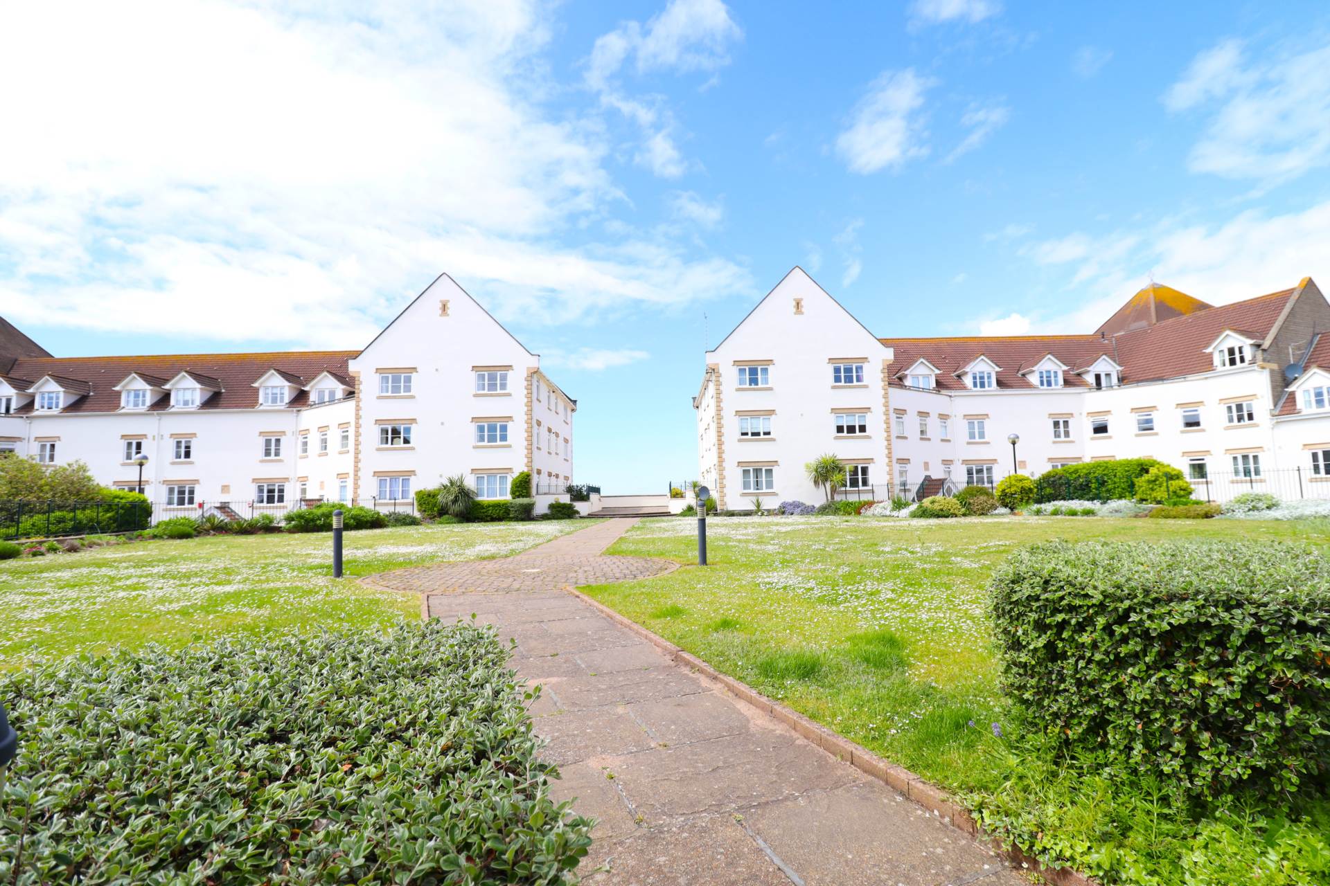 Royal Sands, Prestigious Gated Community - Superb Town House, Image 23