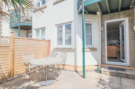 Royal Sands, Prestigious Gated Community - Superb Town House, Image 9