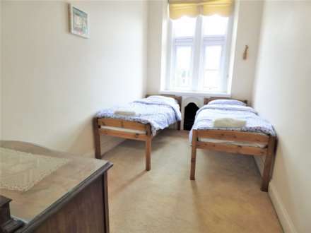 Bayview Court, Atlantic Road South, Image 6