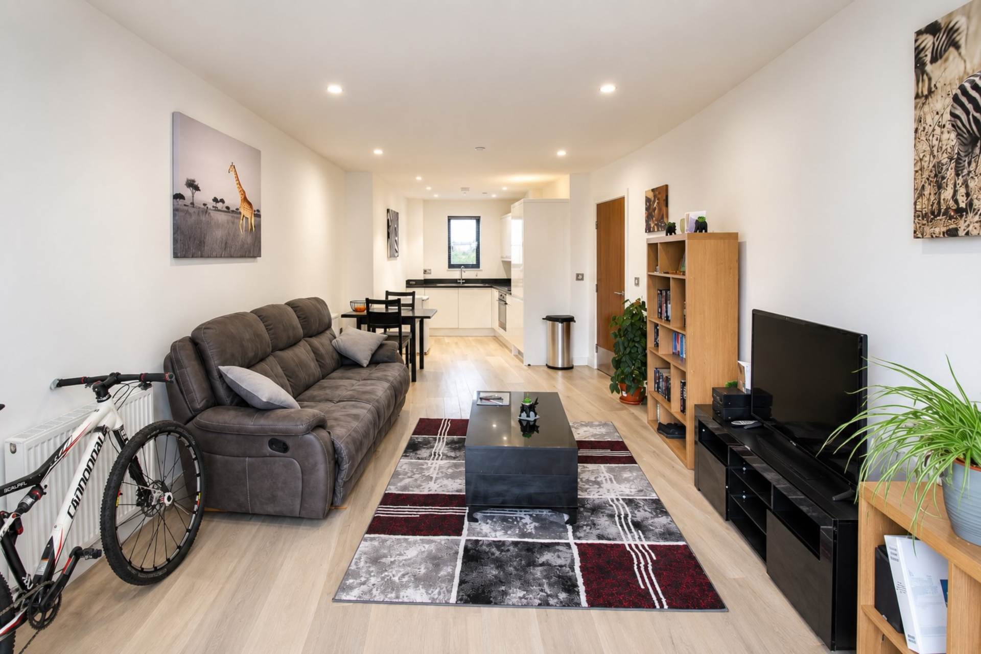 Bayside Apartments, Manilla Crescent, Image 4