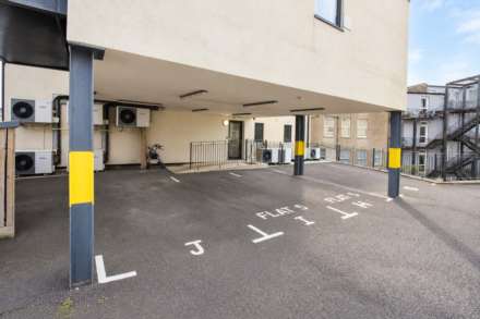 Bayside Apartments, Manilla Crescent, Image 12