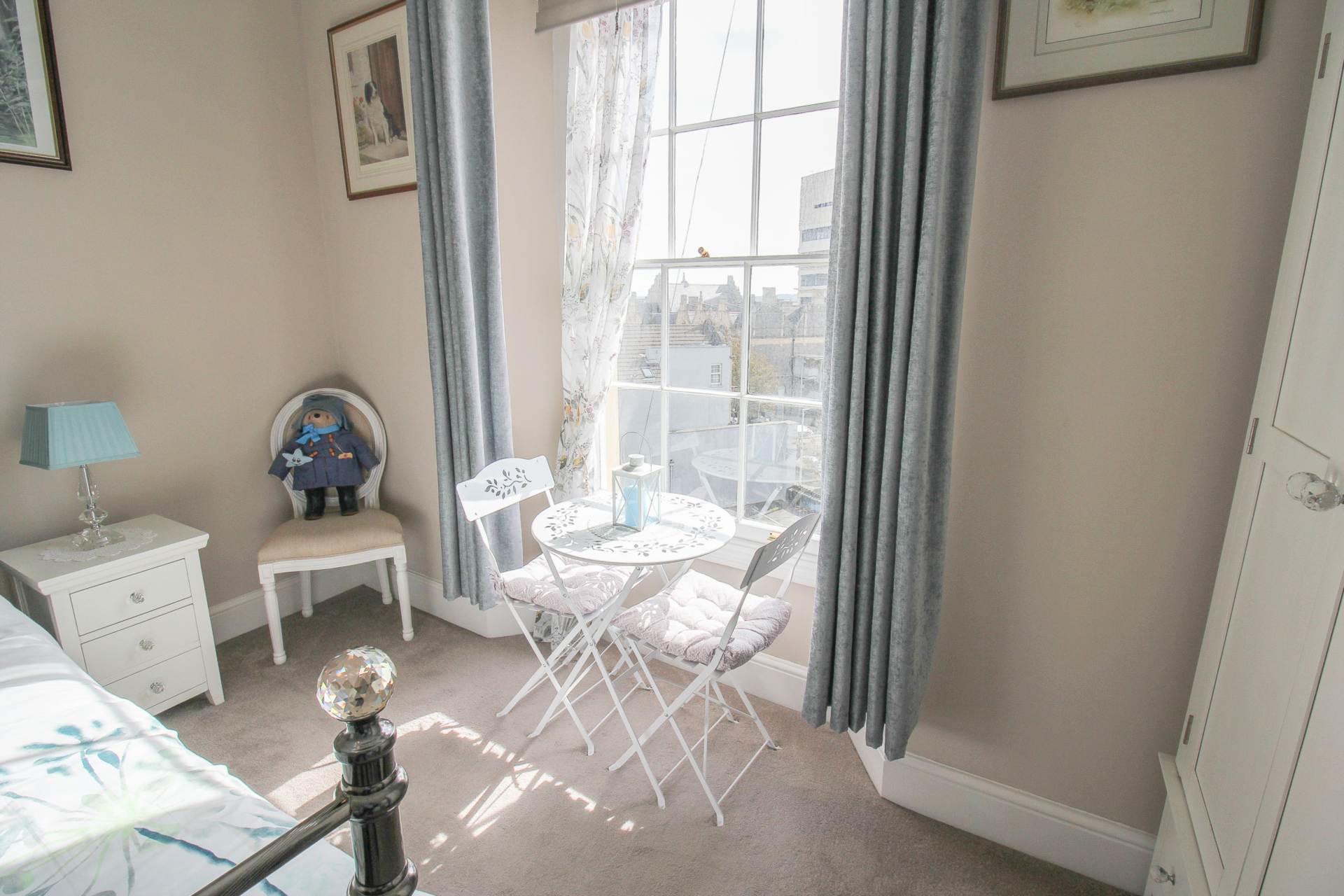 Royal Crescent**Two Double Bedrooms**Sea Views Front & back**Stunningly Presented**, Image 11