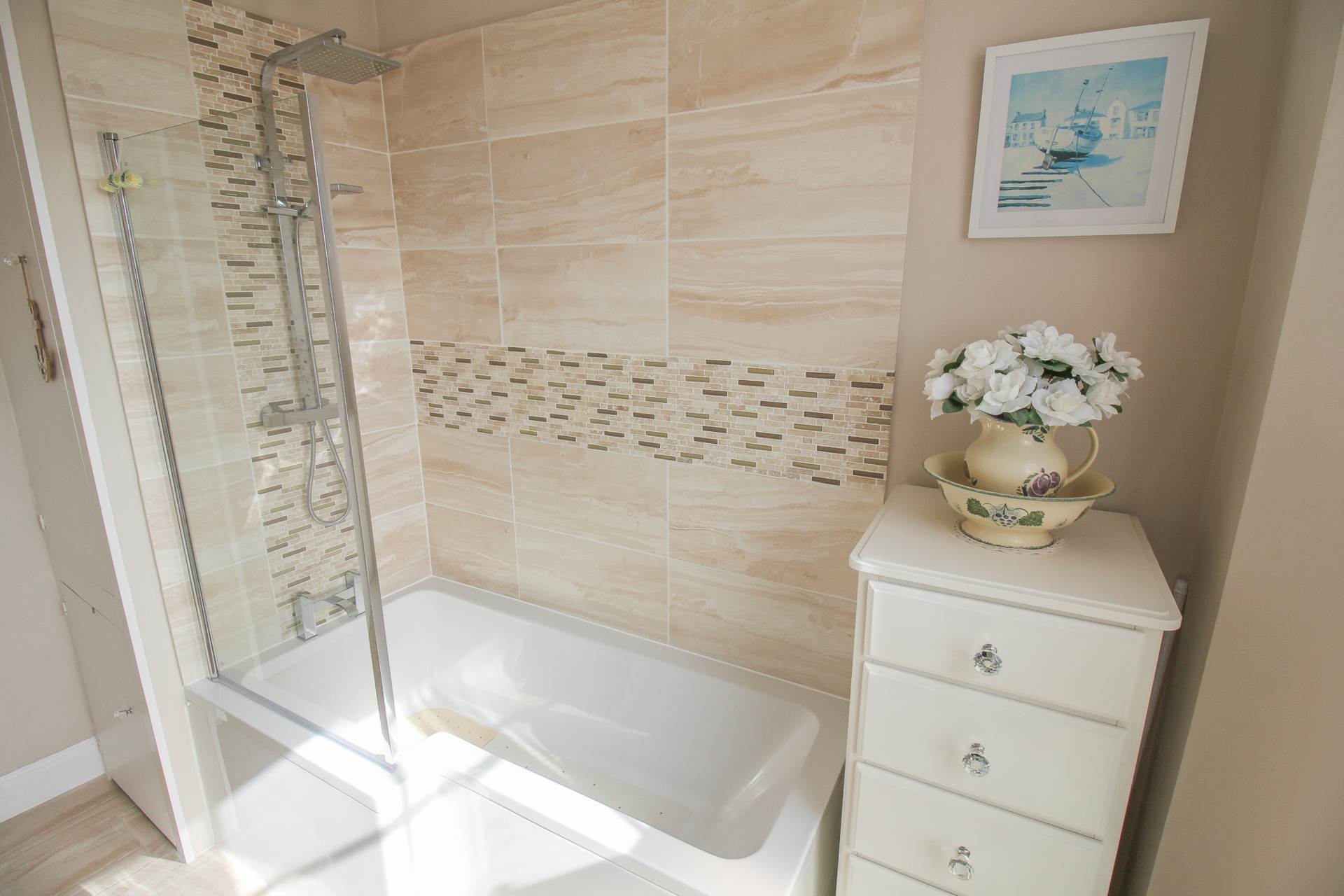 Royal Crescent**Two Double Bedrooms**Sea Views Front & back**Stunningly Presented**, Image 18