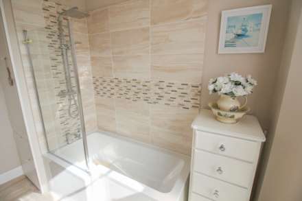 Royal Crescent**Two Double Bedrooms**Sea Views Front & back**Stunningly Presented**, Image 18