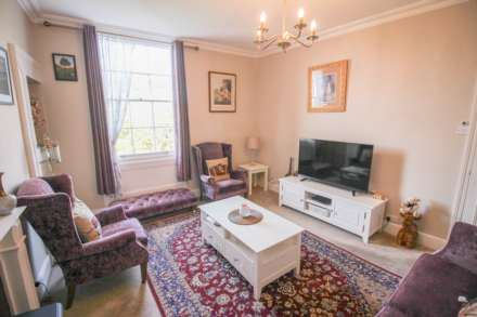 Royal Crescent**Two Double Bedrooms**Sea Views Front & back**Stunningly Presented**, Image 6