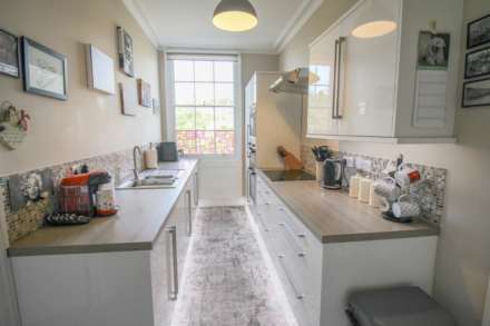 Royal Crescent**Two Double Bedrooms**Sea Views Front & back**Stunningly Presented**, Image 7