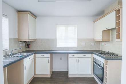Stormont Court, Great First Time Buyers Apartment, Image 6
