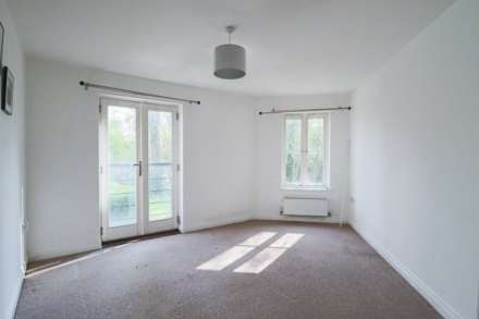 Stormont Court, Great First Time Buyers Apartment, Image 7