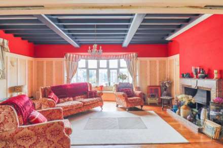 Elmhyrst Road - Impressive 0.25 Acre Plot - Endless Potential, Image 6