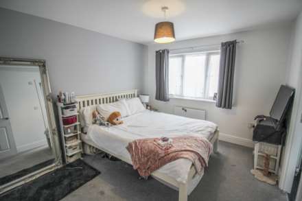 Wayfarer Close, Haywood Village, Image 16