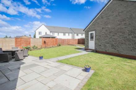Wayfarer Close, Haywood Village, Image 24