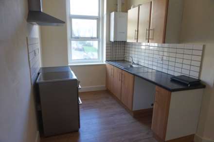 Leawood Court, South Road, Image 3