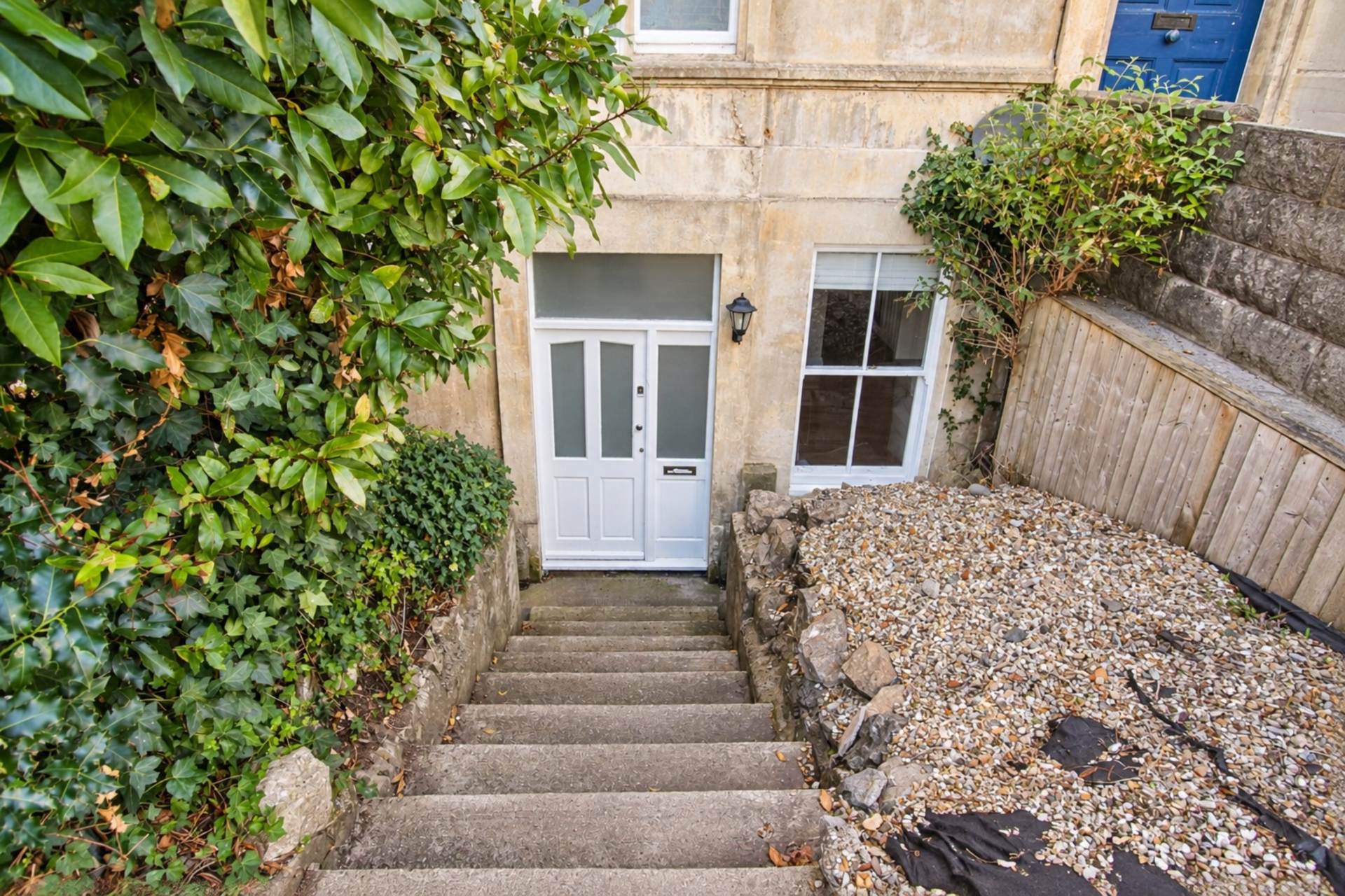 **Central Location**Two Double Bedrooms**Super Open Plan Living Area**Own Front Door**Private Sunny Garden/Courtyard**, Image 16