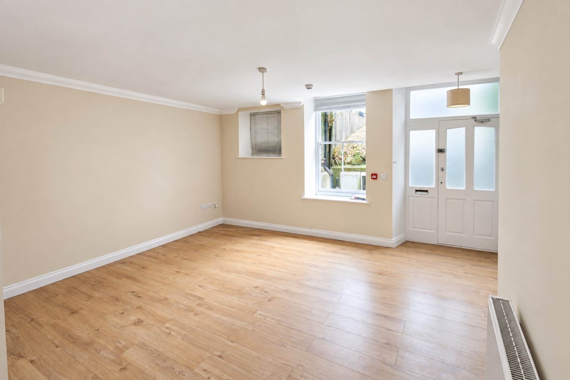 **Central Location**Two Double Bedrooms**Super Open Plan Living Area**Own Front Door**Private Sunny Garden/Courtyard**, Image 6