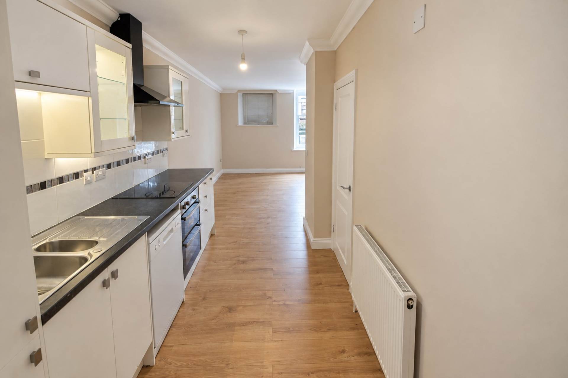 **Central Location**Two Double Bedrooms**Super Open Plan Living Area**Own Front Door**Private Sunny Garden/Courtyard**, Image 7