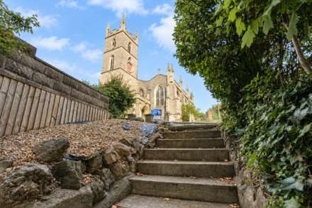 **Central Location**Two Double Bedrooms**Super Open Plan Living Area**Own Front Door**Private Sunny Garden/Courtyard**, Image 17