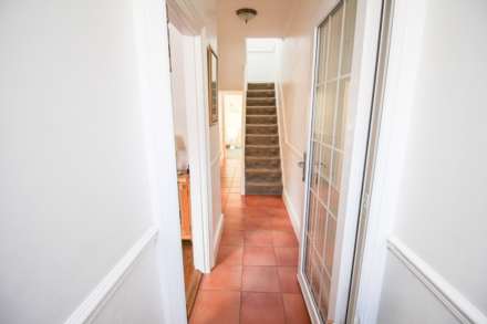 Central Location**Beautiful Walled Garden**Stunningly Presented**Useful Loft Room**En Suite**, Image 8