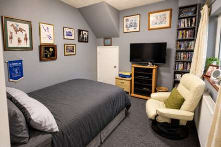 **Central Location**Ideal for Dual Occupancy**4 Bedrooms**2 Lounges**Additional Income**, Image 17