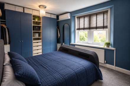 **Central Location**Ideal for Dual Occupancy**4 Bedrooms**2 Lounges**Additional Income**, Image 19