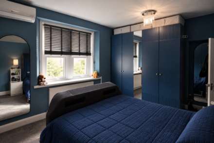 **Central Location**Ideal for Dual Occupancy**4 Bedrooms**2 Lounges**Additional Income**, Image 20