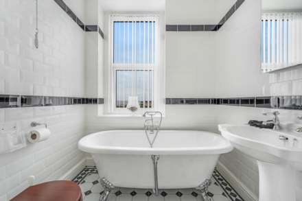 Beach Road - The Beach House - Truly Special, Image 19