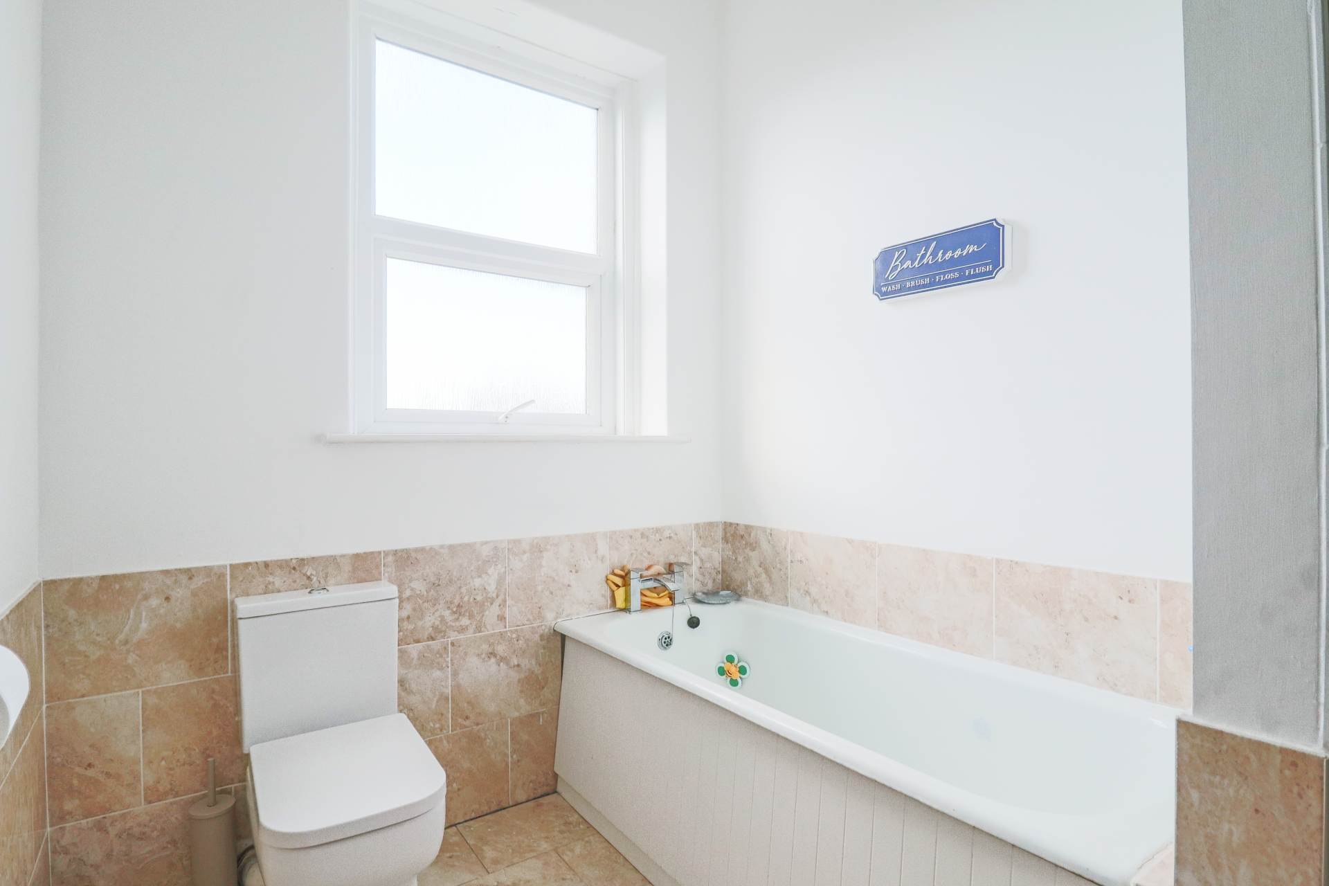 Arundell Road, Hillside - Deceptively Light & Spacious Flat, Image 12
