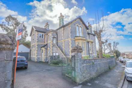 Arundell Road, Hillside - Deceptively Light & Spacious Flat, Image 1
